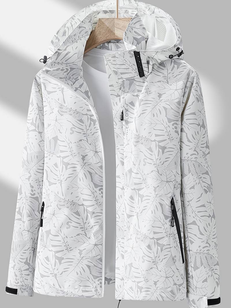 Water- and windproof jacket with hood for women
