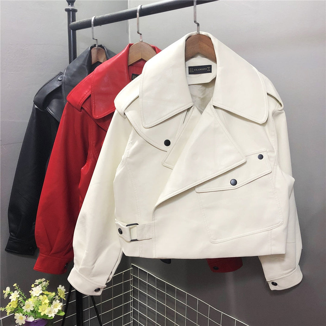 Billie | Leather Bomber Jacket in Trendy Style