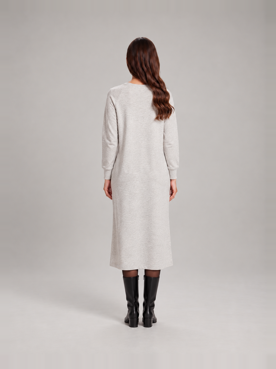 Elegant Soft Dress with V-Neck for Women – Yvonne
