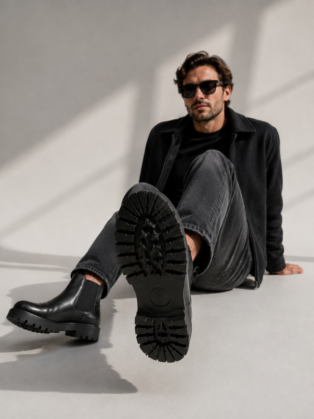 Slip-On Chelsea Ankle Boots for Men – Elastic Side Panels, Lug Sole in Black